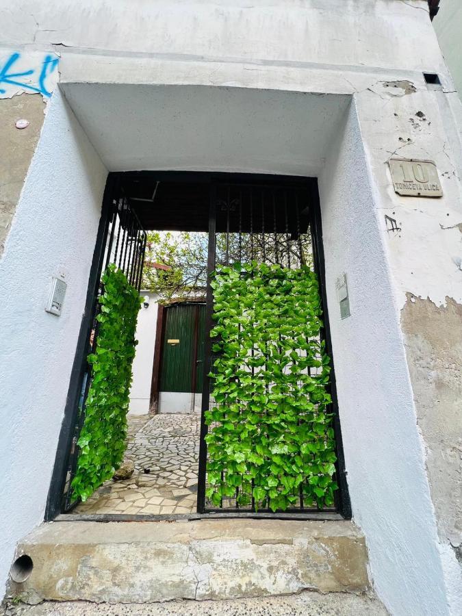 Downtown Secret Apartment Zagreb Exterior photo
