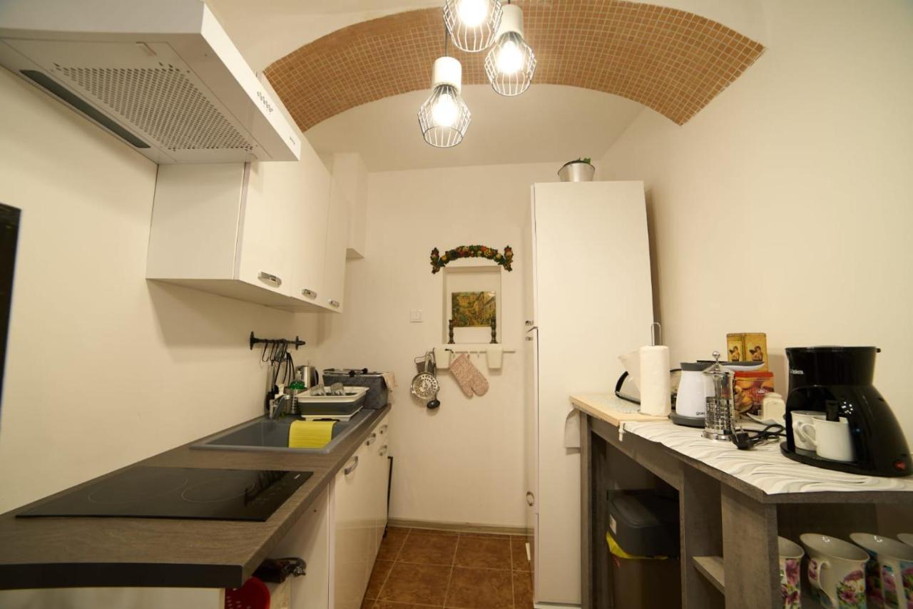 Downtown Secret Apartment Zagreb Exterior photo